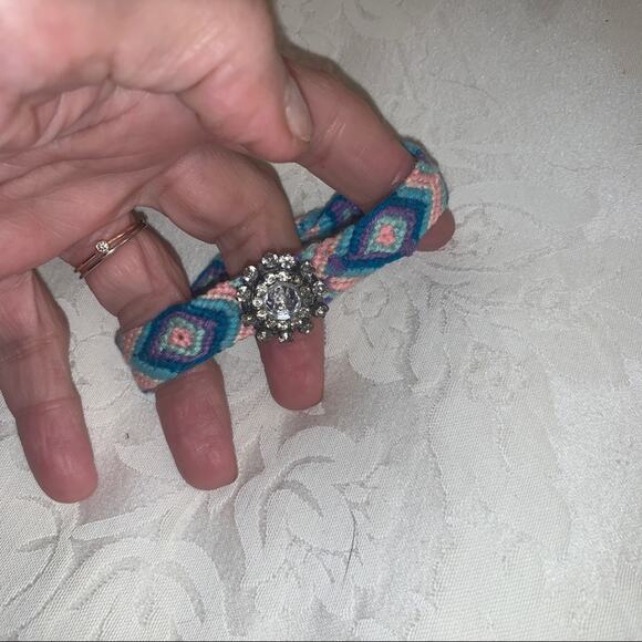 NWT WOVEN FRIENDSHIP BRACELET W/ JEWEL ACCENT - Picture 8 of 8